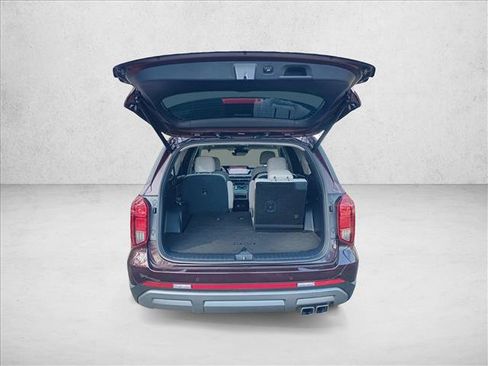 Used 2024 Hyundai Palisade Limited image 6