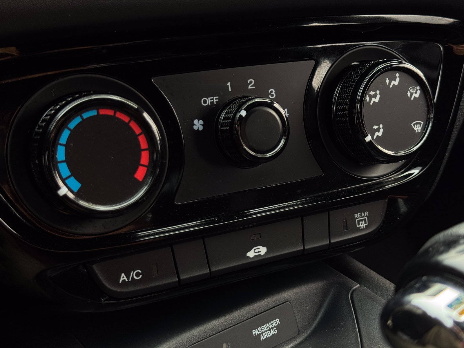 Used 2022 Honda HR-V Sport image 21