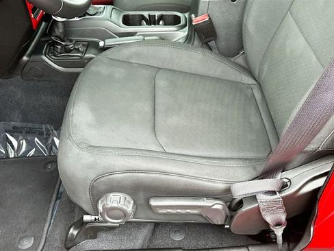 Used 2022 Jeep Wrangler Unlimited Sport S image 18