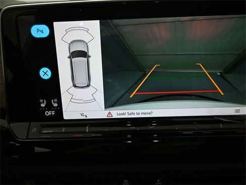 New 2026 Volkswagen Atlas SE image 6