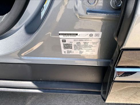 Used 2026 Cadillac Vistiq Sport w/ LPO, Floor Liner Package AWD/4WD image 33