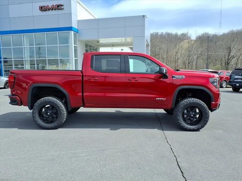 New 2026 GMC Sierra 1500 AT4 w/ Technology Package AWD/4WD image 2