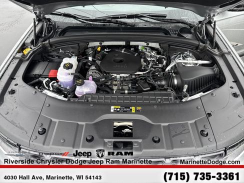 New 2026 Jeep Grand Cherokee Altitude AWD/4WD image 13