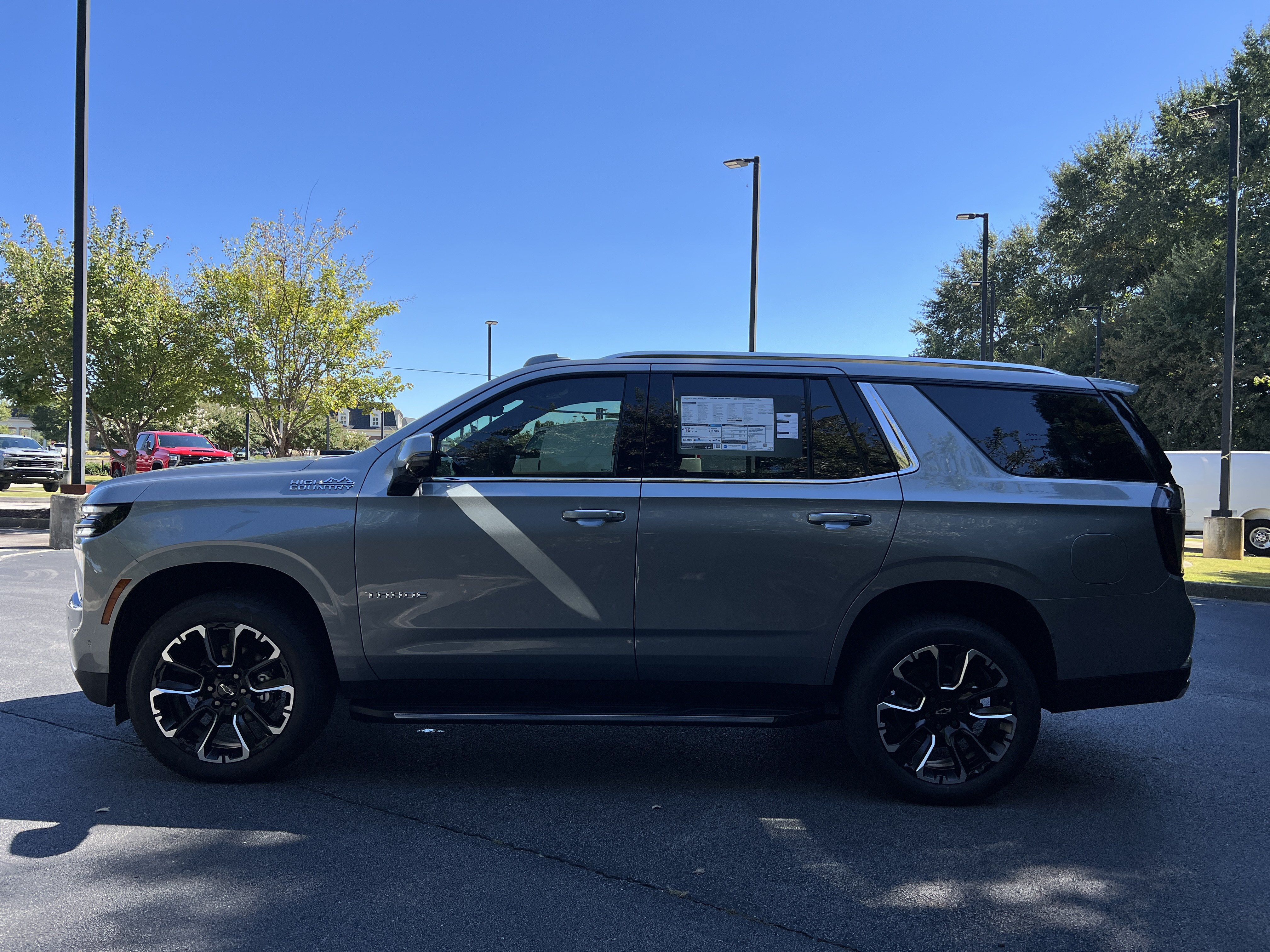New 2026 Chevrolet Tahoe High Country w/ Sun And Tow Package AWD/4WD image 6
