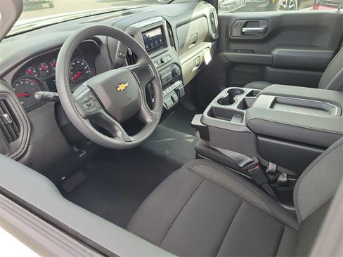 New 2026 Chevrolet Silverado 1500 Custom image 3