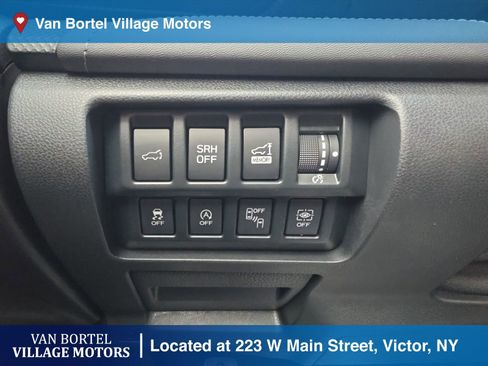 Used 2021 Subaru Forester Touring image 18