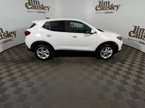 Used 2023 Buick Encore GX Preferred w/ Cold Weather Comfort Package AWD/4WD image 9