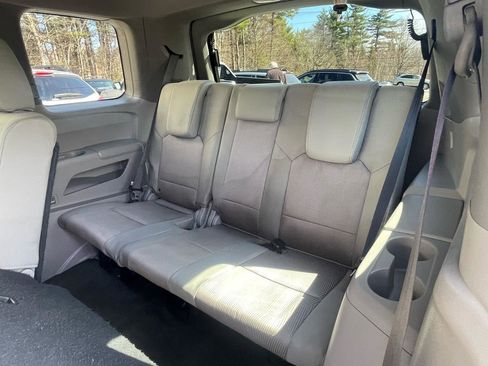 Used 2015 Honda Pilot SE image 9