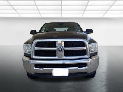 Used 2017 RAM 3500 Tradesman w/ Chrome Appearance Group AWD/4WD image 6