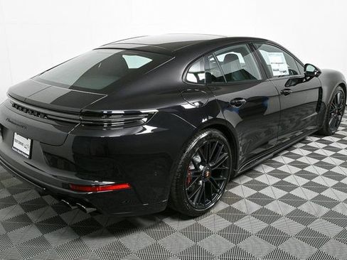 Used 2026 Porsche Panamera GTS image 31