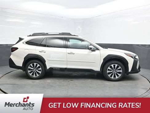Used 2023 Subaru Outback Touring AWD/4WD image 9