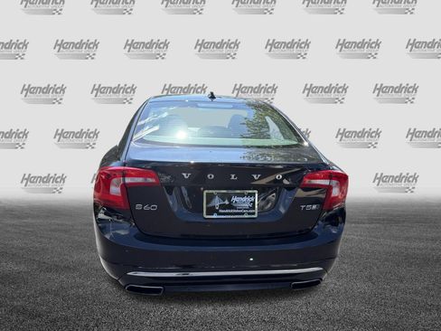 Used 2018 Volvo S60 T5 Inscription w/ Climate Package AWD/4WD image 9