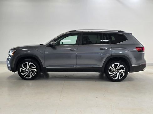 Used 2022 Volkswagen Atlas SEL AWD/4WD image 3