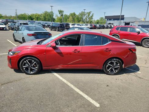 Used 2024 Nissan Sentra SV FWD image 7