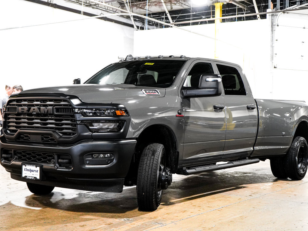 New 2027 RAM 3500 Tradesman AWD/4WD image 4