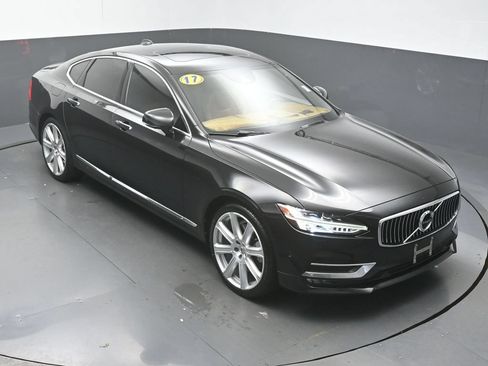 Used 2017 Volvo S90 T6 Inscription w/ Vision Package AWD/4WD image 42