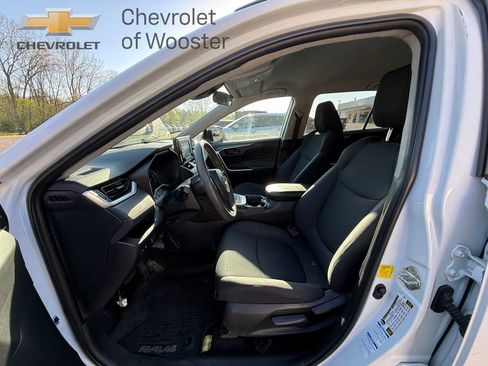 Used 2019 Toyota RAV4 LE w/ All Weather Liner Package image 11