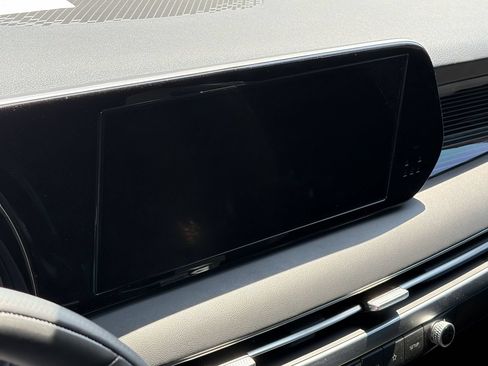 Certified 2024 Hyundai Palisade Calligraphy AWD/4WD image 12