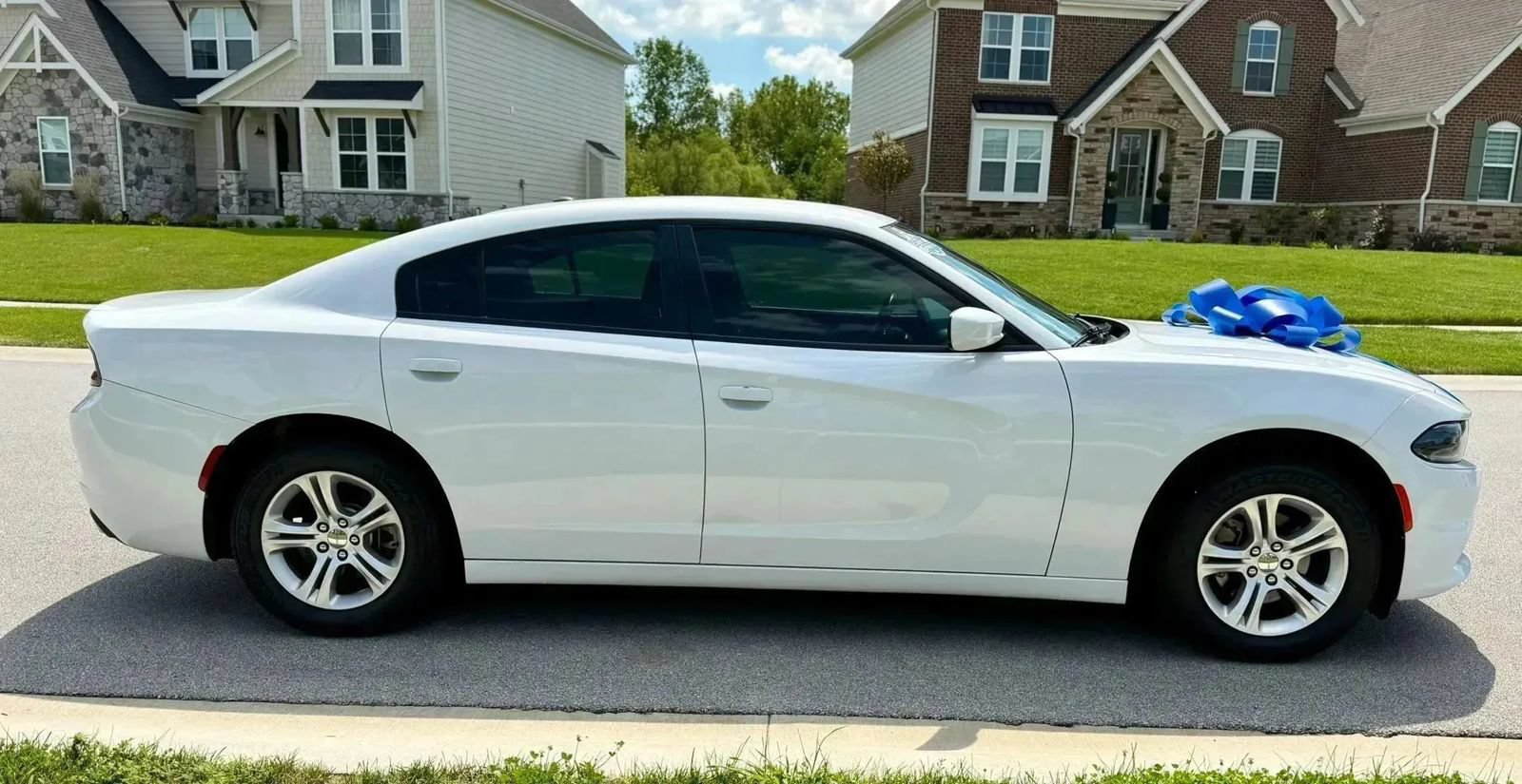 Used 2021 Dodge Charger SXT RWD image 9
