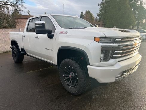 Used 2023 Chevrolet Silverado 2500 High Country image 1
