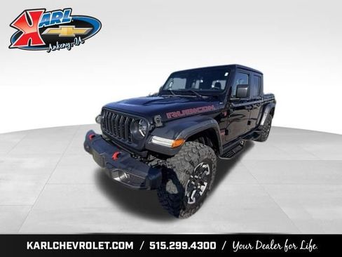 Used 2024 Jeep Gladiator Rubicon w/ Technology Group AWD/4WD image 1