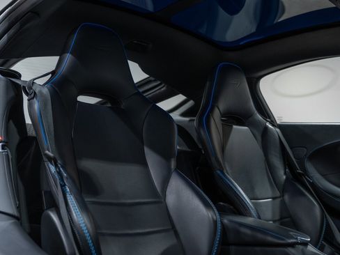 Used 2021 McLaren GT image 56