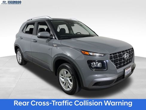 Used 2020 Hyundai Venue SEL w/ Convenience Package FWD image 7