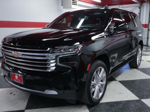 Used 2023 Chevrolet Tahoe High Country w/ Premium Package 2 image 5