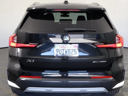 Used 2025 BMW X1 xDrive28i w/ Convenience Package AWD/4WD image 5