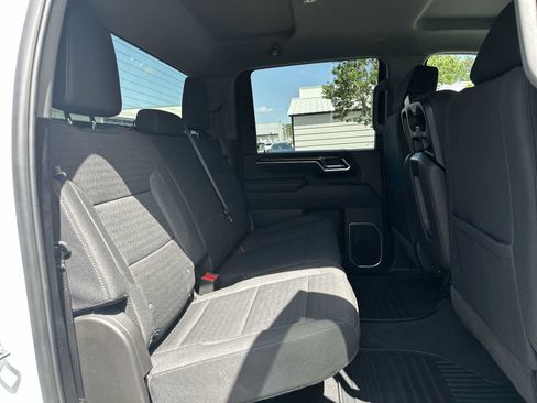 Certified 2025 Chevrolet Silverado 2500 LT w/ Convenience Package AWD/4WD image 18
