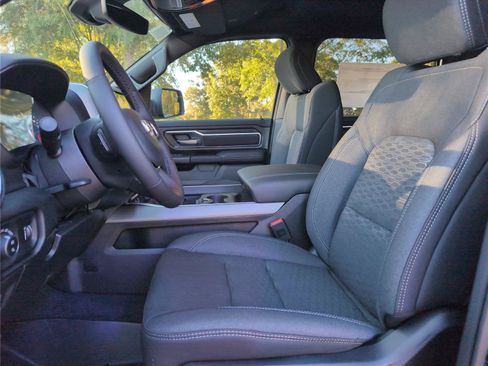 New 2026 RAM 1500 Big Horn AWD/4WD image 9