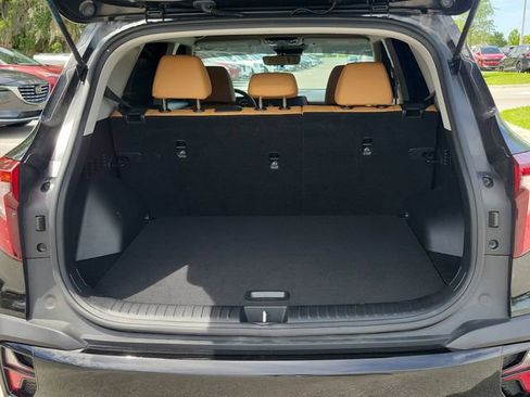 Certified 2024 Kia Seltos EX FWD image 8
