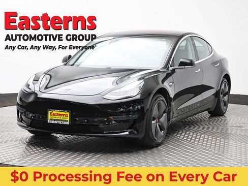 Used 2018 Tesla Model 3 RWD image 1