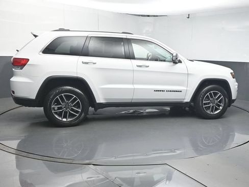 Used 2019 Jeep Grand Cherokee Limited w/ Luxury Group II AWD/4WD image 8