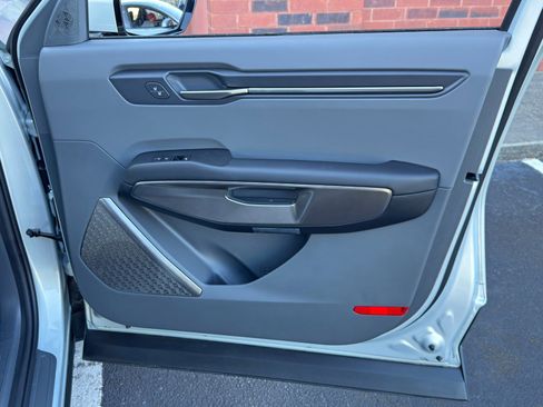 Used 2024 Kia EV9 Light Long Range image 44