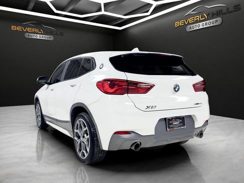 Used 2018 BMW X2 xDrive28i w/ M SportX Package AWD/4WD image 3