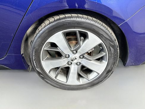 Used 2019 Kia Optima S w/ S Panoramic Sunroof Package image 37