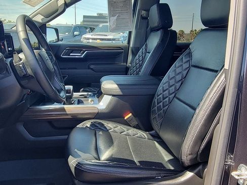 Used 2023 Chevrolet Silverado 1500 RST w/ LPO, Dark Essentials Package RWD image 18
