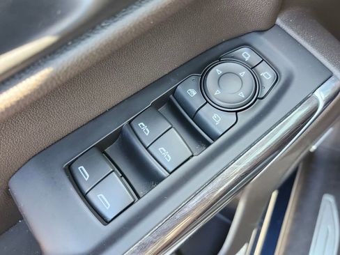 Used 2020 Chevrolet Silverado 1500 LTZ w/ LTZ Plus Package image 32