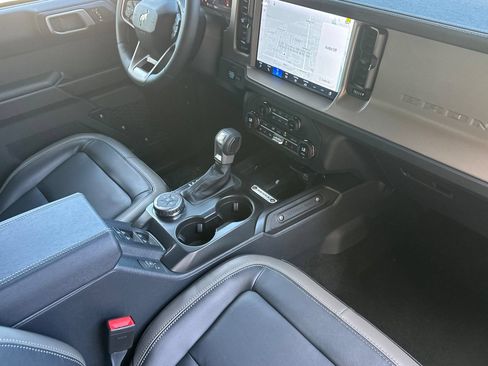 New 2026 Ford Bronco Outer Banks AWD/4WD image 16