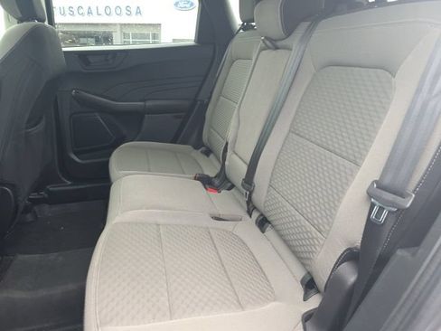 Used 2022 Ford Escape SE w/ SE Sport Appearance Package FWD image 10