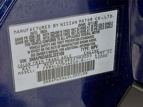 Used 2025 Nissan Kicks SR FWD image 21