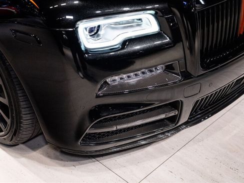Used 2019 Rolls-Royce Dawn RWD image 17