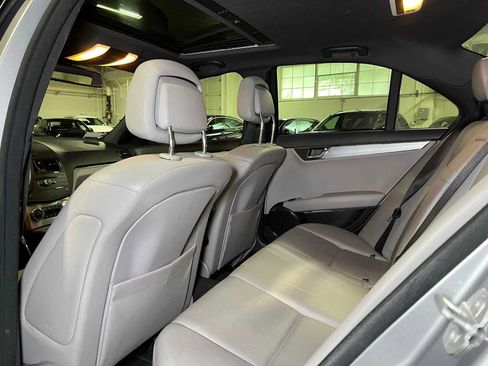 Used 2008 Mercedes-Benz C 300 4MATIC Sedan image 18