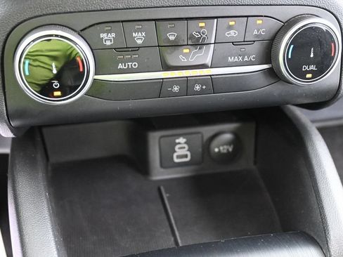 Certified 2025 Ford Escape Active FWD image 13