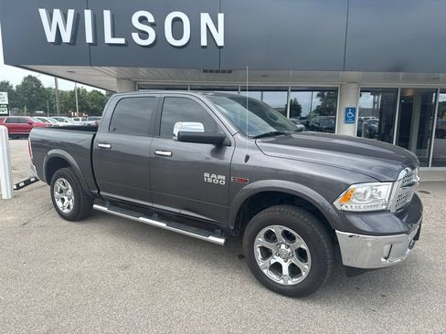 Used 2017 RAM 1500 Laramie w/ Convenience Group AWD/4WD image 1