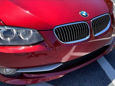 Used 2011 BMW 328i Convertible image 26