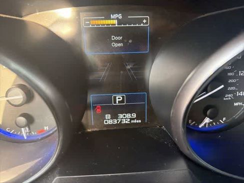 Used 2017 Subaru Legacy 2.5i Limited image 17