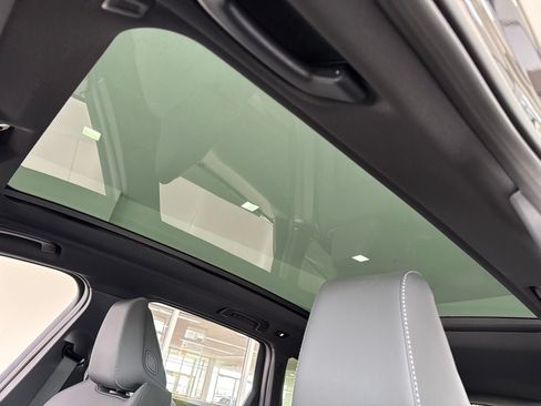 New 2026 BMW X3 xDrive30i w/ Premium Package AWD/4WD image 16