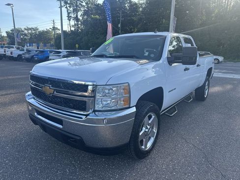 Used 2014 Chevrolet Silverado 2500 LT AWD/4WD image 12